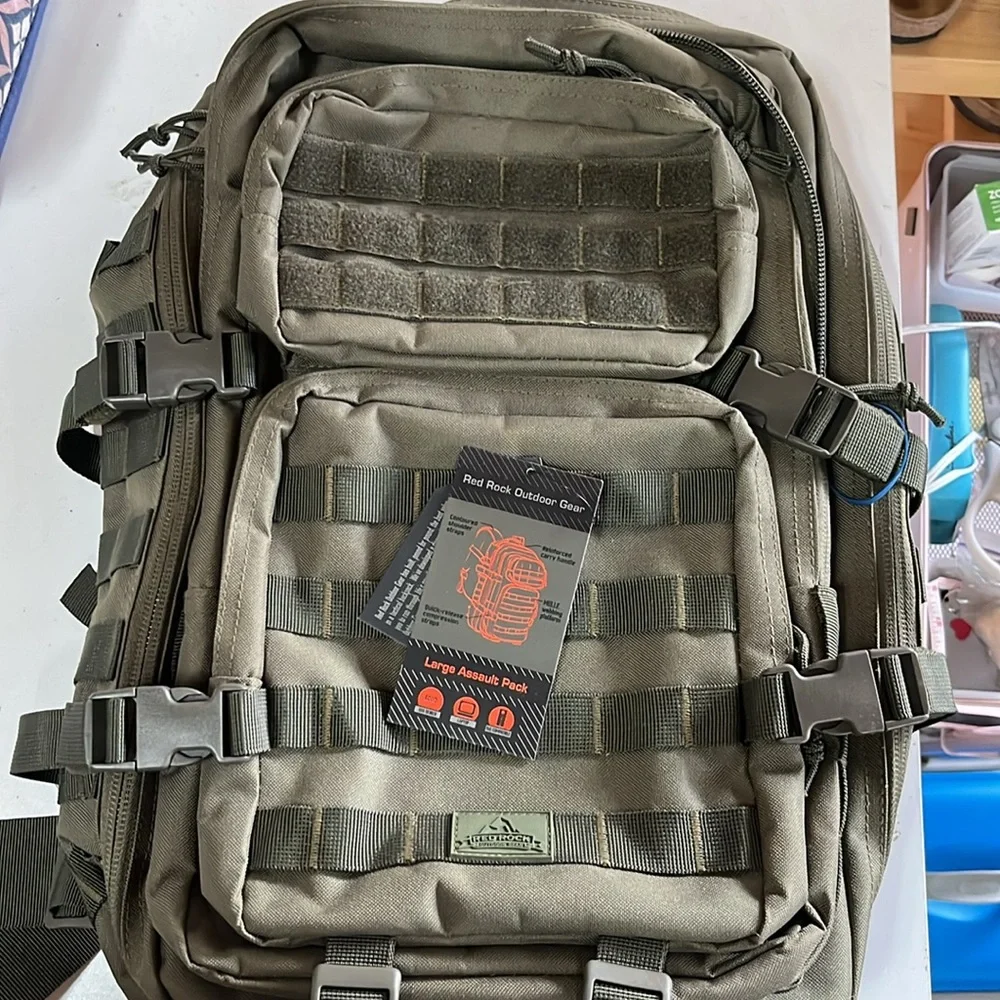 Red Rocks Large Assault Pack - Picture 8 of 10